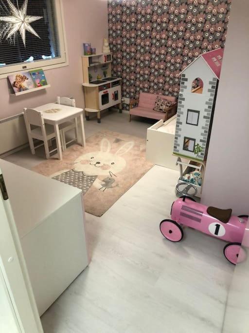 רובניימי Snowcrystal Home With Jacuzzi And Sauna מראה חיצוני תמונה